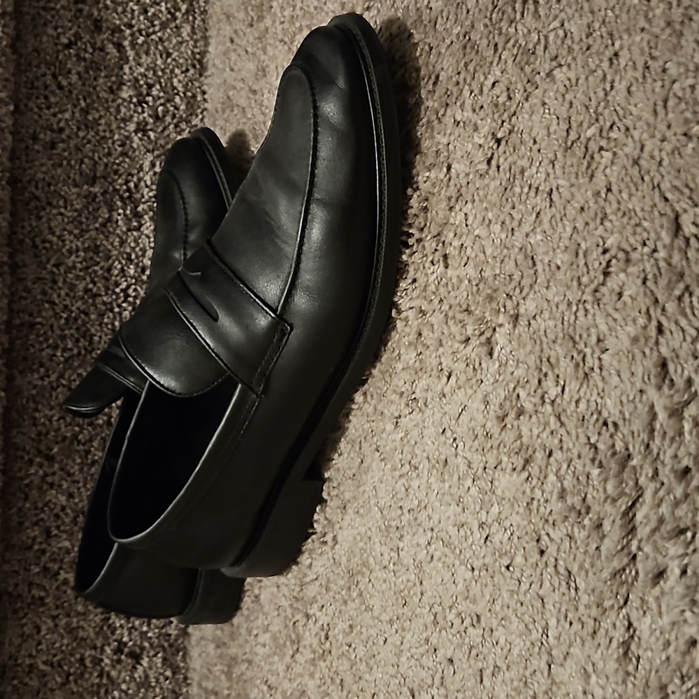 Men's Dress Shoes.
